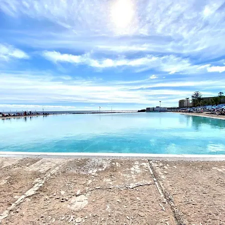 Apartman With Pool,freewifi In Costa Del Silencio