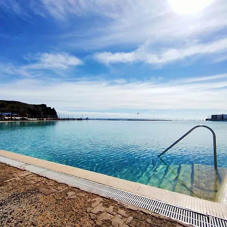 With Pool,freewifi In Apartman Costa Del Silencio