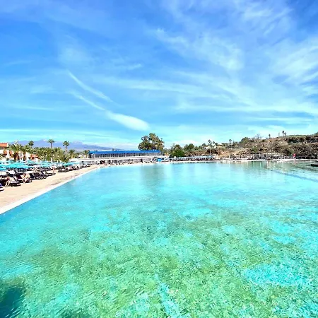 With Pool,freewifi In Costa Del Silencio