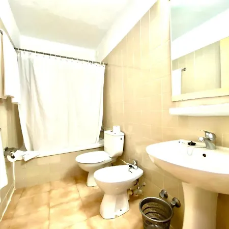 With Pool,freewifi In Apartament *
